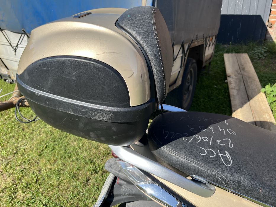 Piaggio liberty 125 abs 16- części rama silnik osłony wtrysk licznik