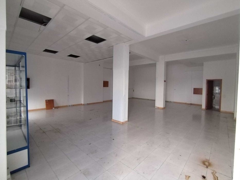 Vende-se Loja em Amora