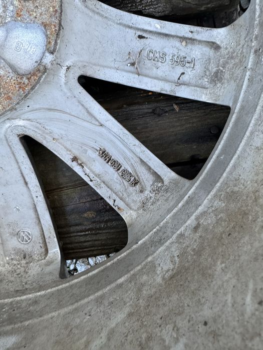 Felgi Aluminiowe 17” Passat B7 5x112 oryginał komplet