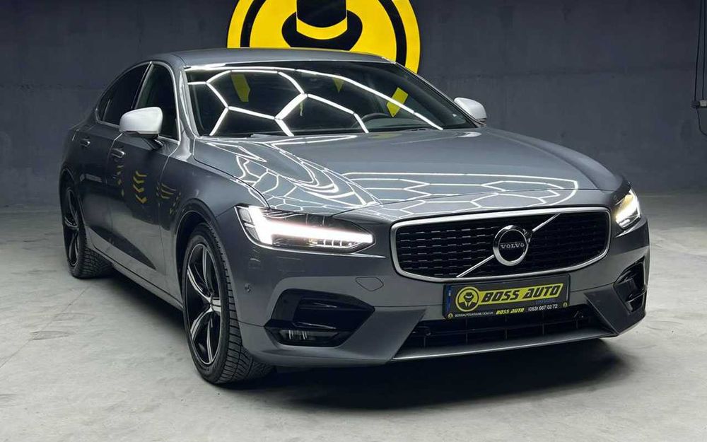Volvo S90 2017 року