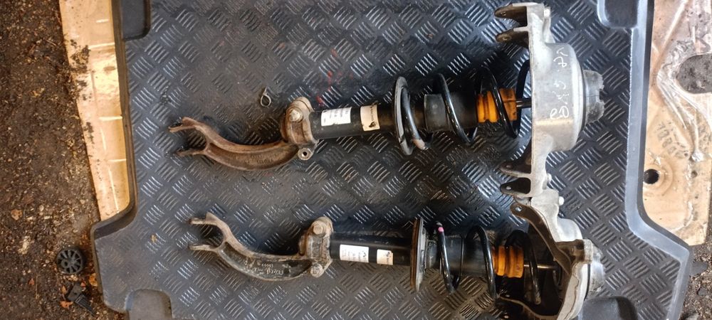 Macperson amortyzatory sprężyny Audi A5 8T, A4 B8