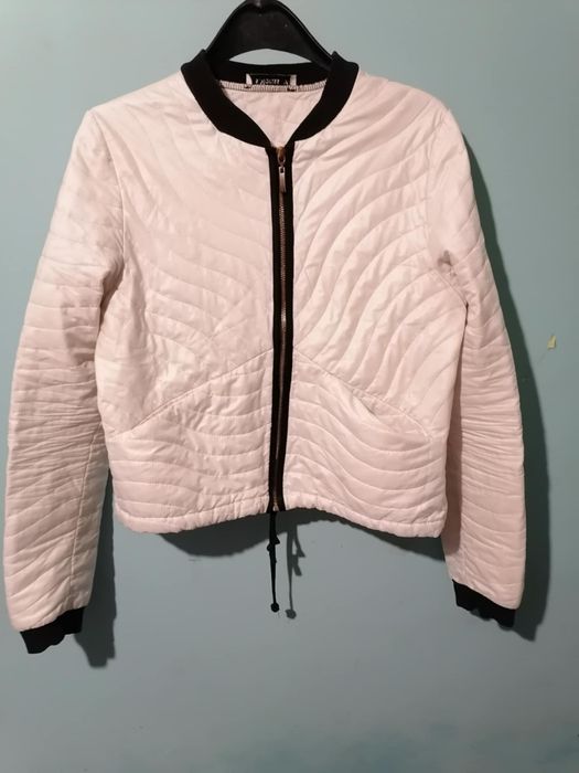 Kurtka wiosenno-jesienna bomberka biała rozmiar m