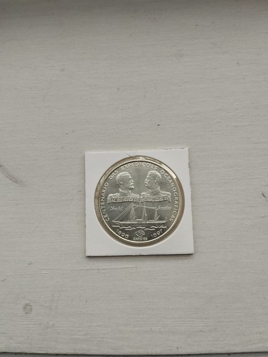 Moeda de 1000 escudos nova