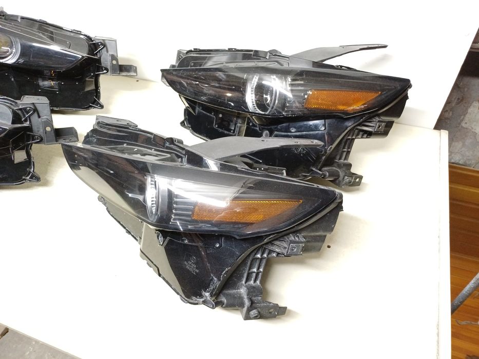 Фара Mazda CX30 Full Led AFS левая правая USA фары