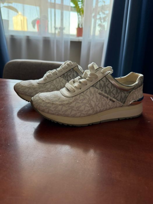 Кросівки Michael Kors