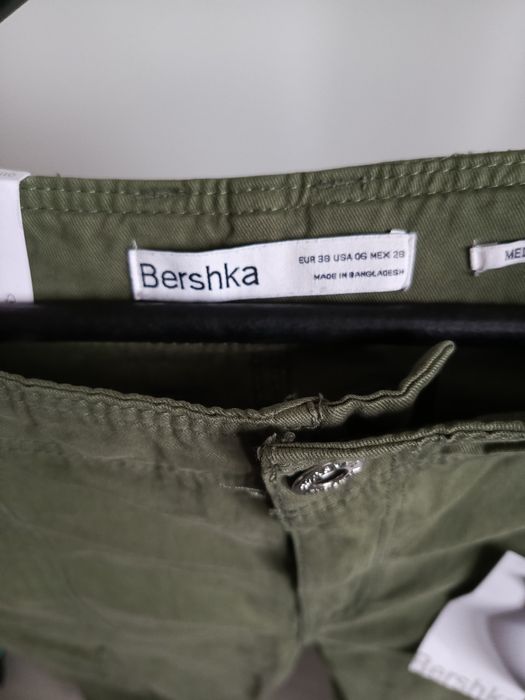 Spodnie bojówki damskie Bershka M khaki
