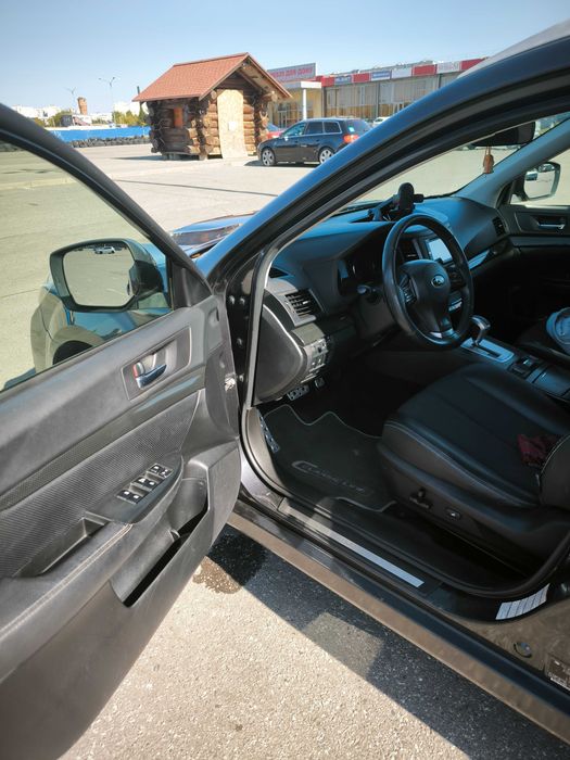 Subaru Outback 2014