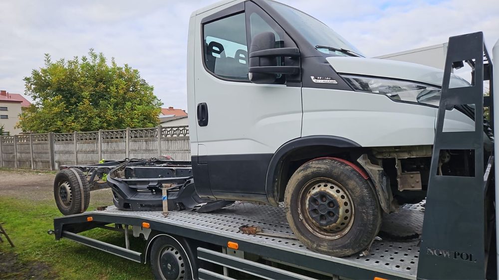 3.0 180 Himatic 2022 Rok Produkcji Rozstaw 410 140 tys km