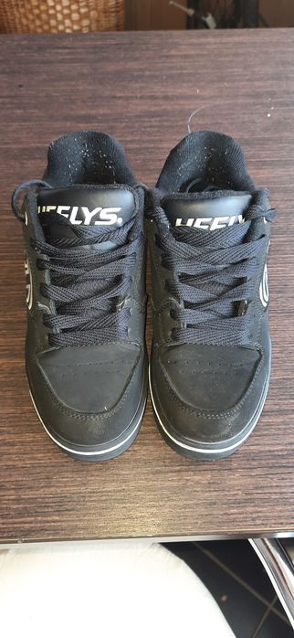 Кроссовки на роликах hellys 34 размер