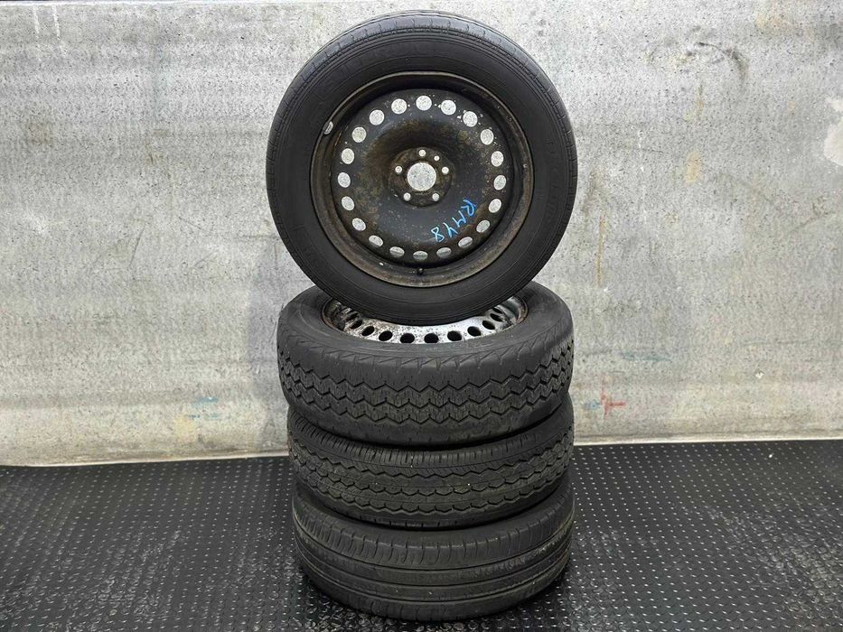 Jantes 16 com pneus Fiat Doblo 2016 (5x98)