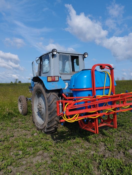 Продаю трактор ЮМЗ