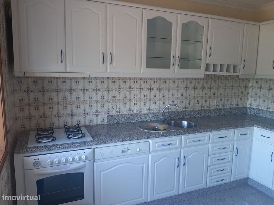 Quarto Individual Mobiliado em Castêlo da Maia