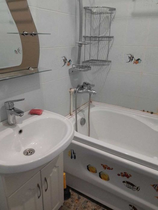 Продається 2-кімнатна квартира