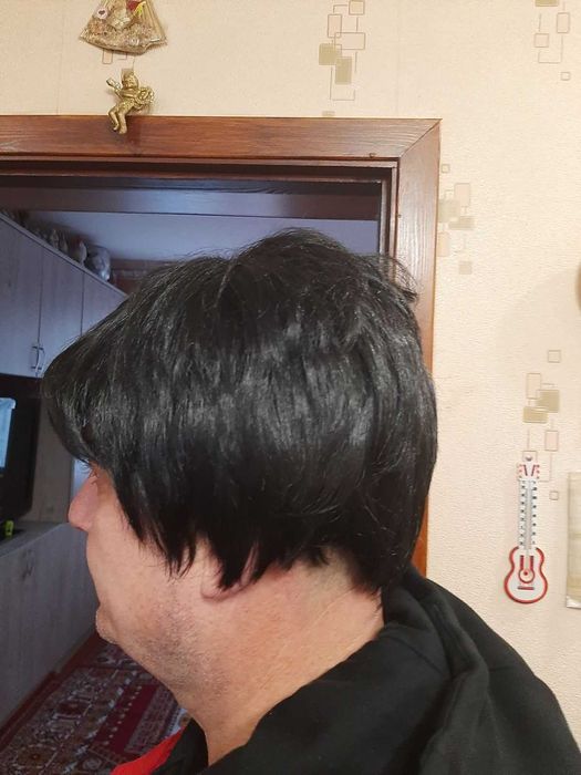 продам парики разные по длине и цвету