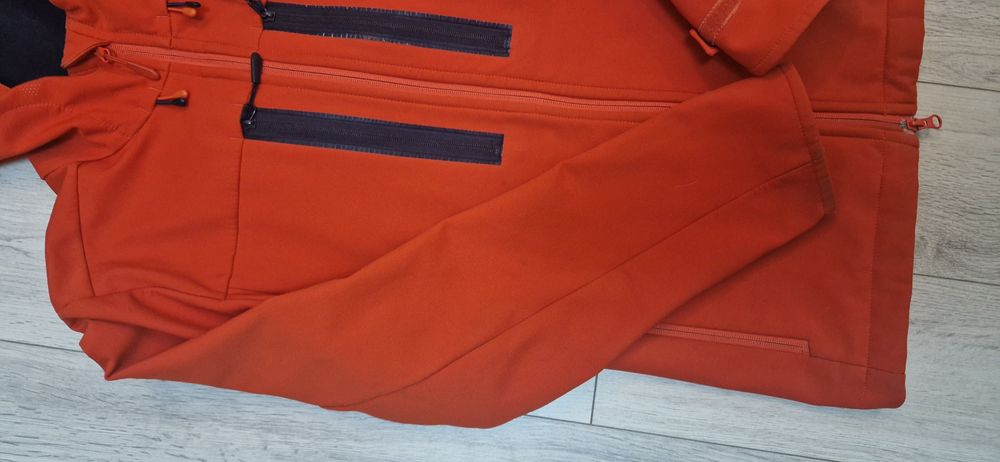 Jack Wolfskin L.        .