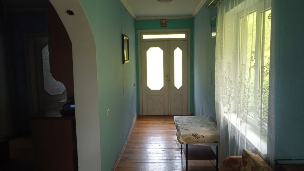 продам будинок ,