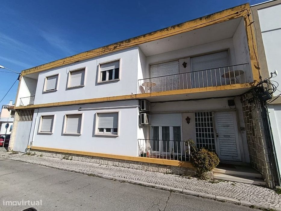 Prédio — Marinha Grande, Leiria