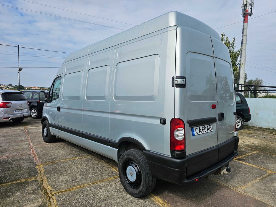 Renault Master 2.5 dCi 150 – (Longa e Alta)