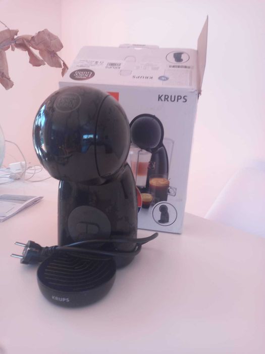 Máquina de Café KRUPS Dolce Gusto Piccolo XS Preto