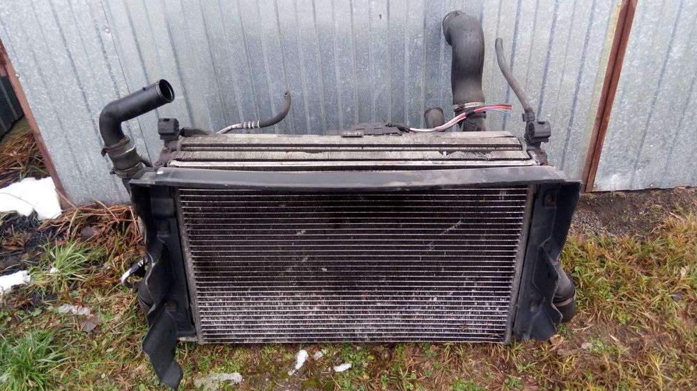 Fiat Croma II Lift 1.9 Jtd M-Jet Komplet chłodnic wentylatory Automat