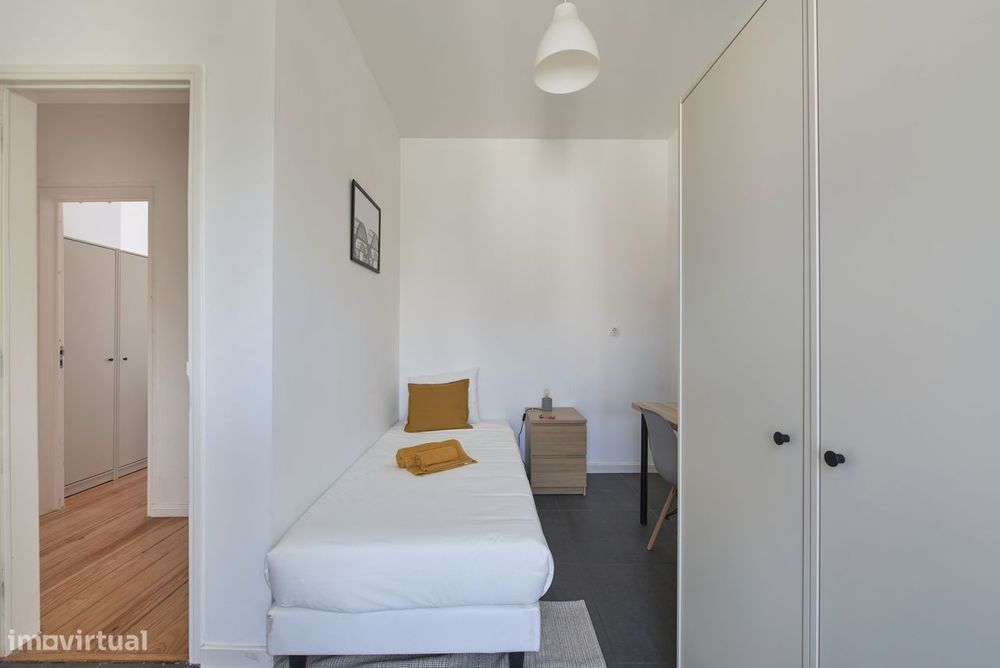 Quarto na Penhas de França