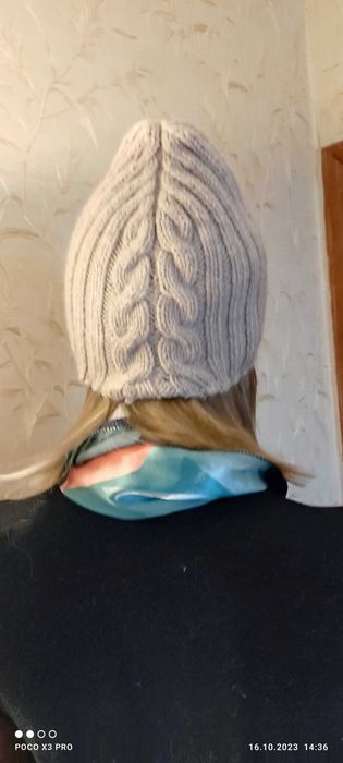 Шапочка женская Меринос. Новая.