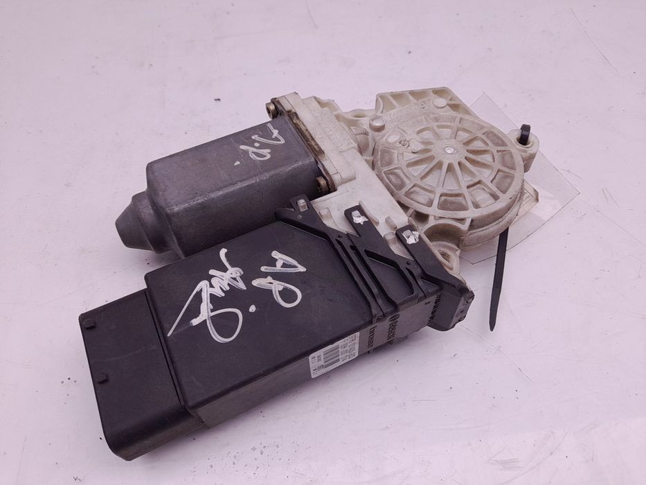 Motor vidro frente esquerdo VOLKSWAGEN Jetta III (1K2)