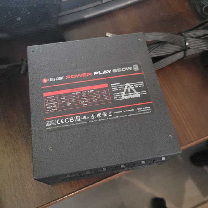 Блок питания Chieftec Chieftronic PowerPlay Platinum GPU-850FC 850W