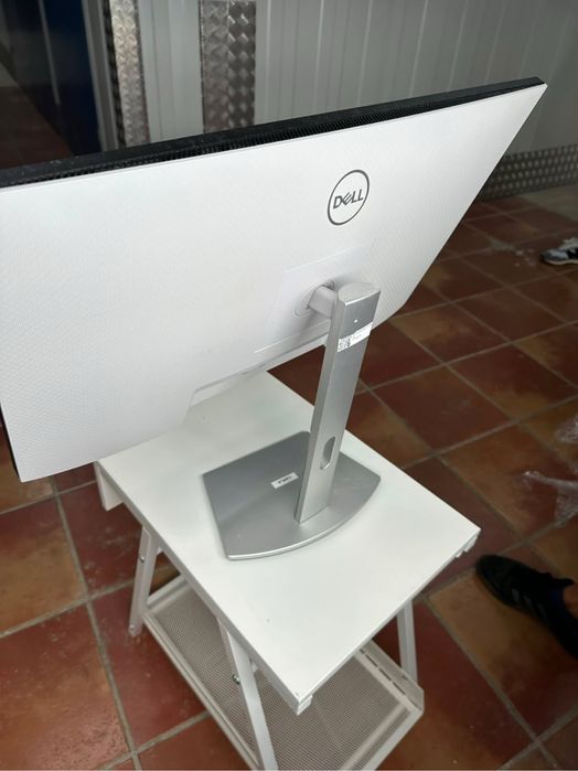 Lote de 20 Monitores Dell Usados - Estado Impecável (Gama Profissional)