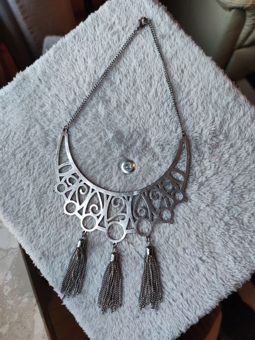 Naszyjnik kolia Bershka stal srebrny nowy