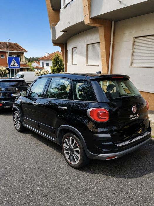 Vendo FIAT 500L em otimo estado