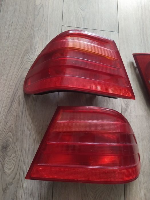 Lampy tył Mercedes E W210 i nie tylko