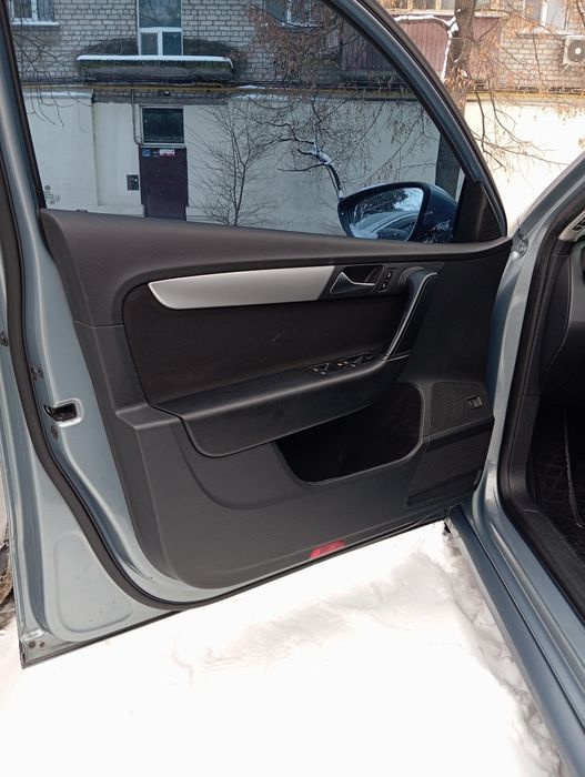VW Passat b7 2011,2.0 TDI, МКПП,249т.км