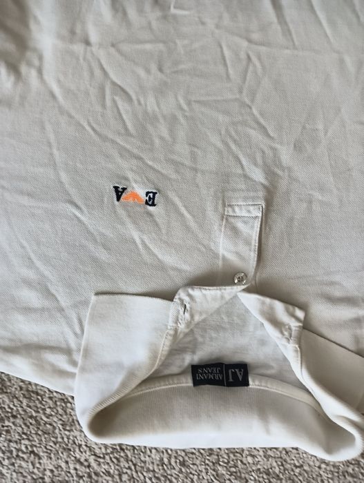 Polo Armani Jeans				usada em bom estado