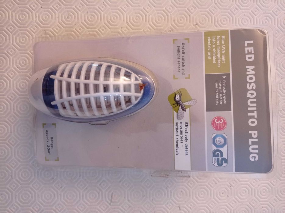 Luz LED UV  ( Ultra-Violeta ) para matar insectos / mosquitos / melgas