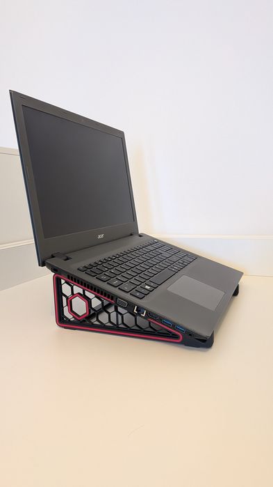 Base de Suporte para Portátil — Impressão 3D