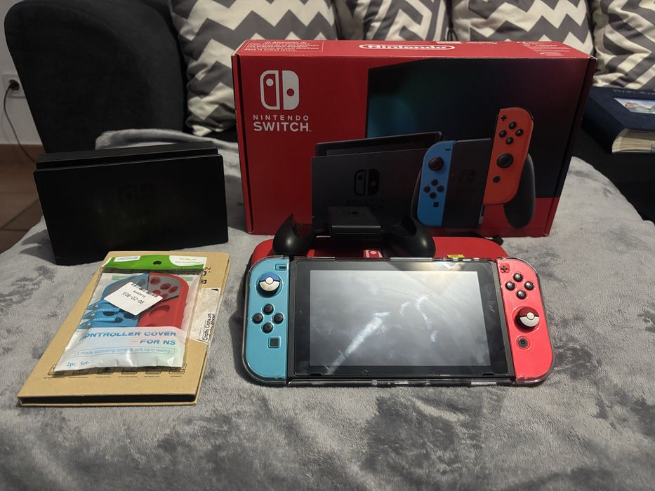 Nintendo Switch + acessórios