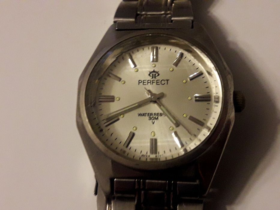 Zegarek męski kwarcowy Perfect srebrna tarcza bransoleta