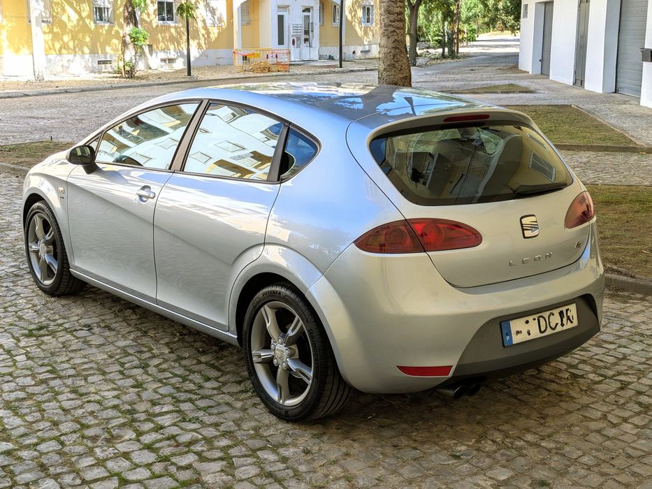 Seat Leon FR 2.0Tdi 170cv (selo antigo) — photo 4
