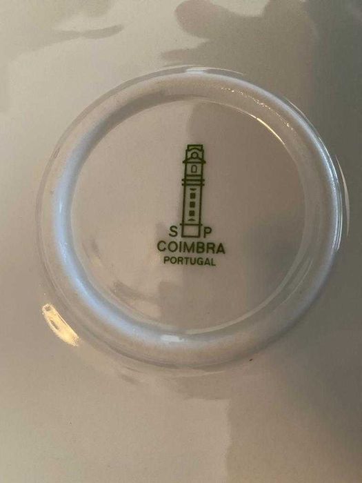 Serviço louça em porcelana.