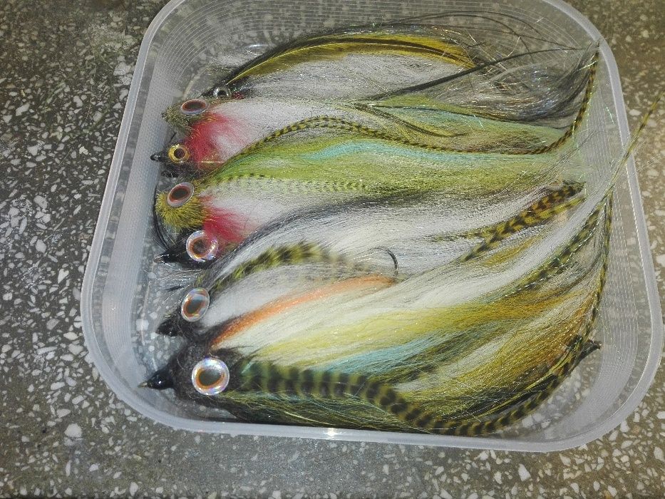 Muchy do połowu dużych ryb