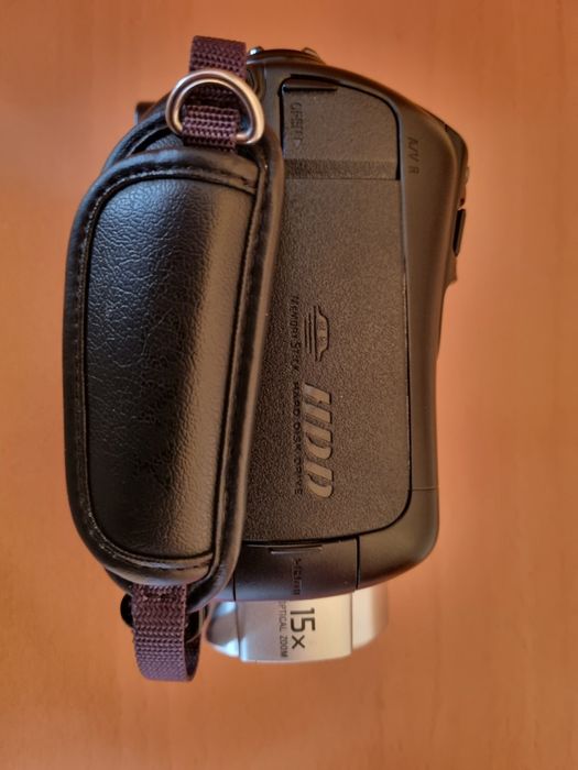 Câmara de Vídeo Sony HDR SR 10E