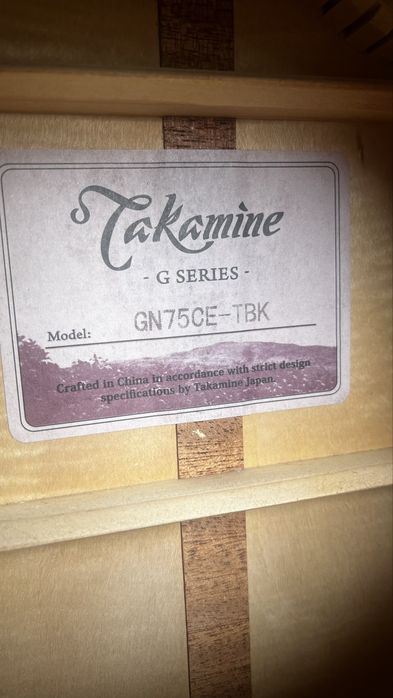 Guitarra Takamine GN75CE-TBK