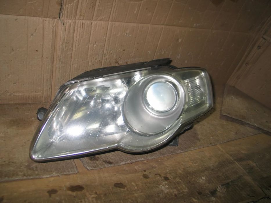 lampa przod vw passat b6 05-10r. 3c0941005s europa