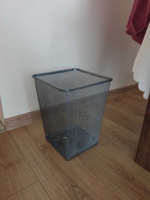 Kosz ikea na śmieci metalowy srebrny odpady dokumenty makukature