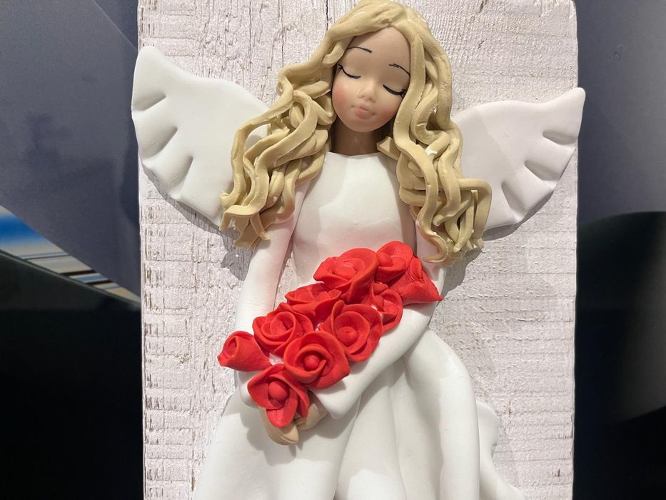 Aniołki z masy porcelanowej z mozliwością dedykacji