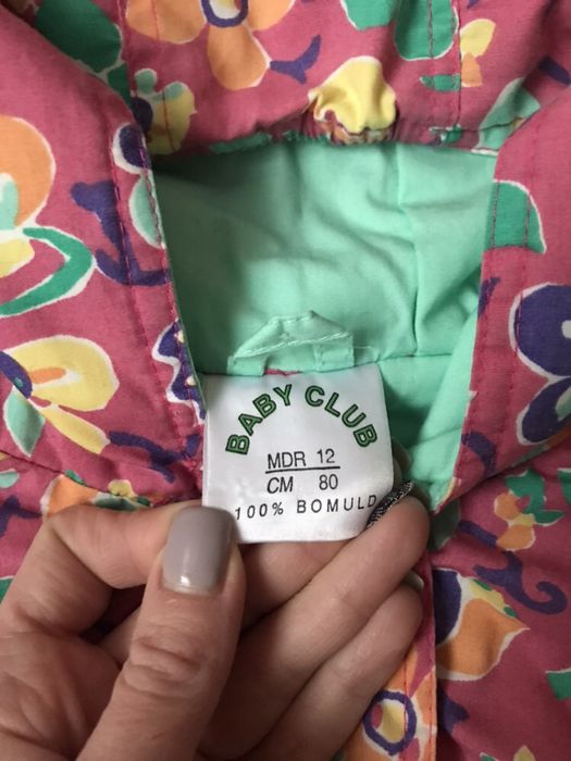 Куртка демисезонная на девочку (9-12 мес)