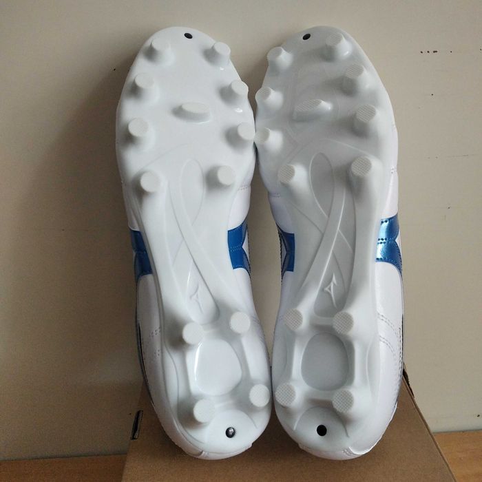 Buty piłkarskie MIZUNO Morelia Club roz.eu-43