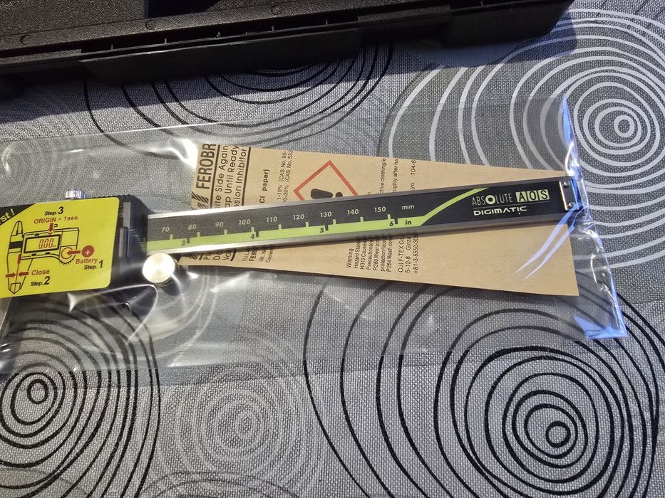 Mitutoyo suwmiarka elektroniczna 150mm