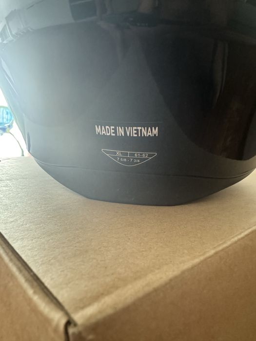 Capacete AGV K1 S Black (XL) + Viseira Escura Extra + Caixa Original